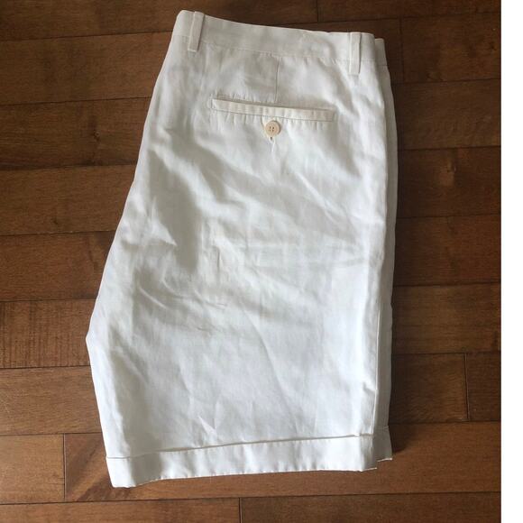 Salvatore Ferragamo Bermuda shorts in white size 56 (46 USA) - Picture 5 of 12